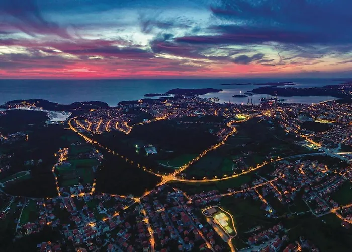 Beautiful In Nyaraló *